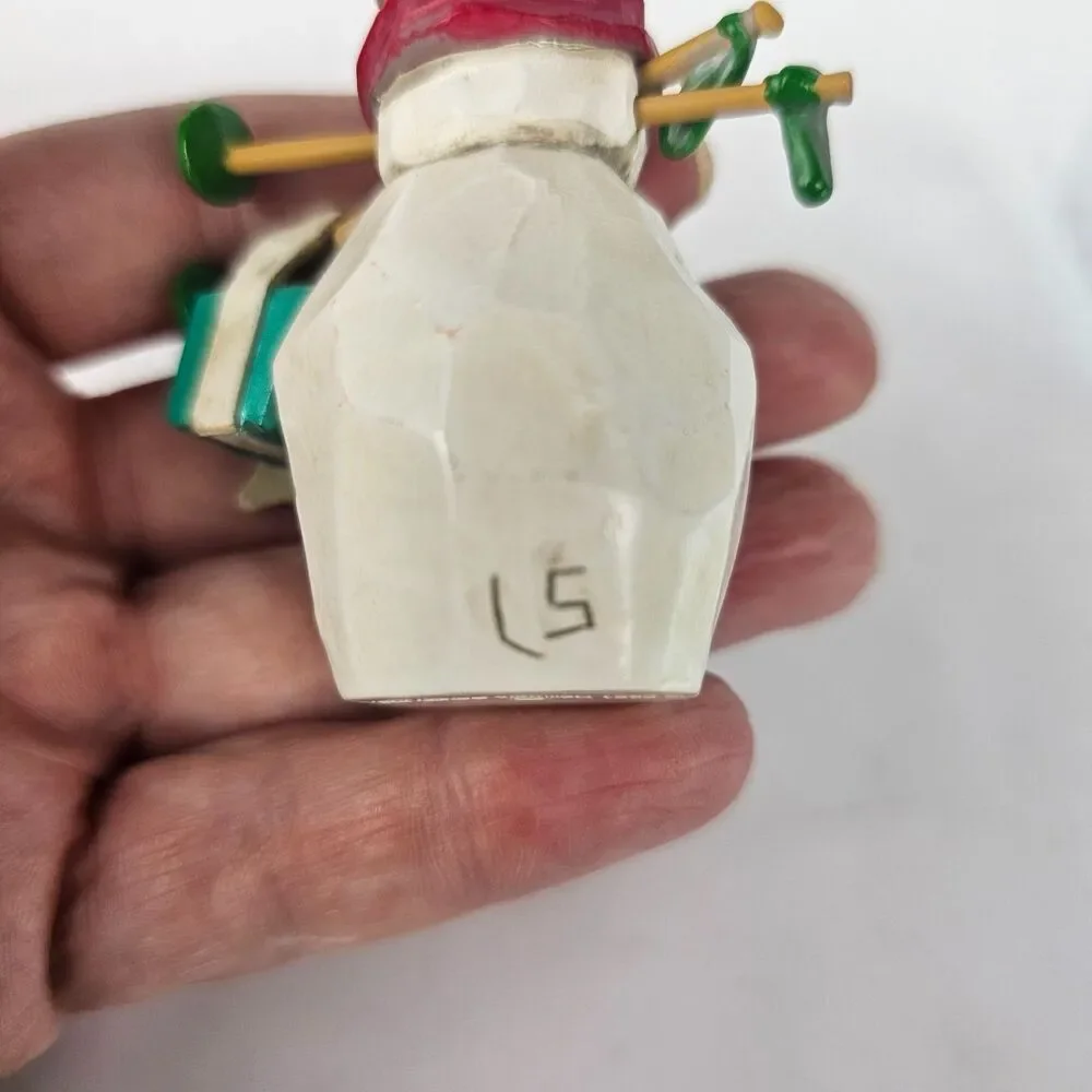 Hallmark Keepsake 2001 Daughter Snowman Ornament QX8425 Linda Sickman w/ Box